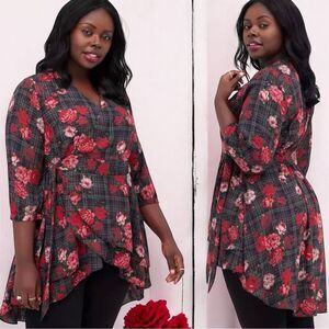 Torrid Black Floral Plaid Georgette Wrap Tunic Blouse Size 2 2XL